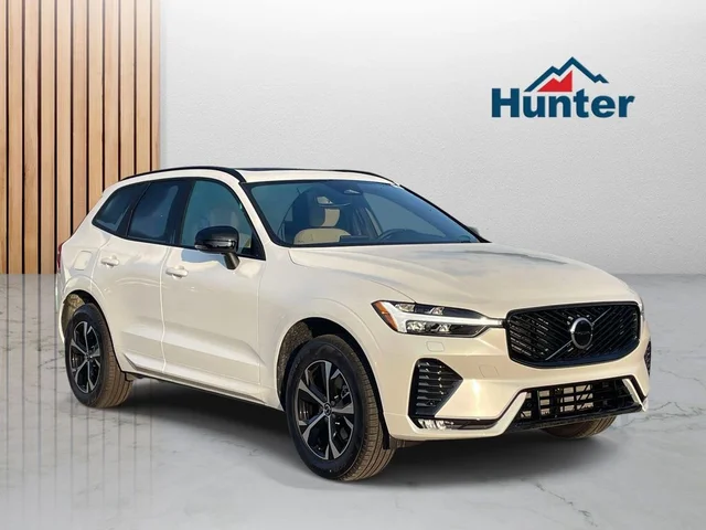 2026 Volvo XC60 B5 Core