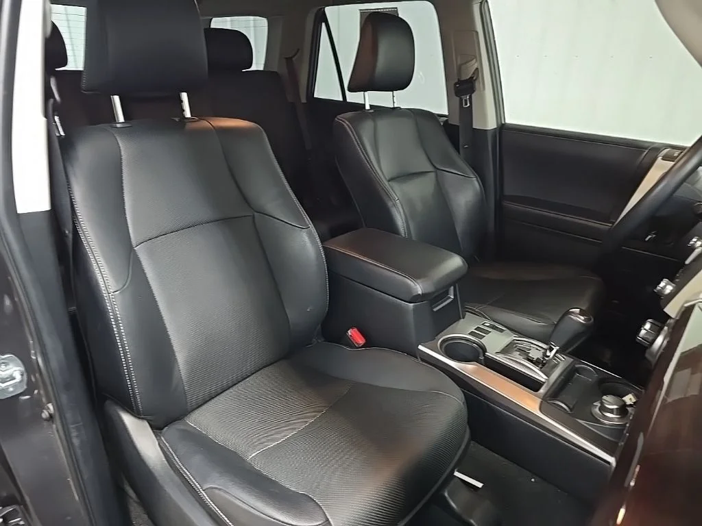 2021 Toyota 4Runner Limited - Photo 15