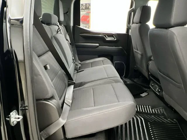 Certified Used 2023 Onyx Black GMC Elevation image 17