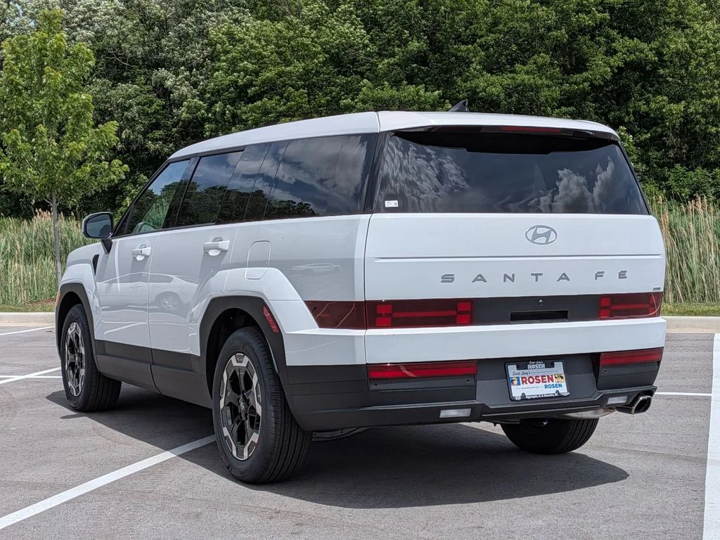 New 2026 White Hyundai SE image 5