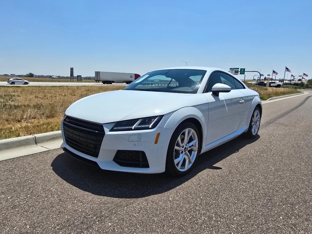 Used 2023 Glacier White Metallic Audi 2.0T (S tronic) image 1
