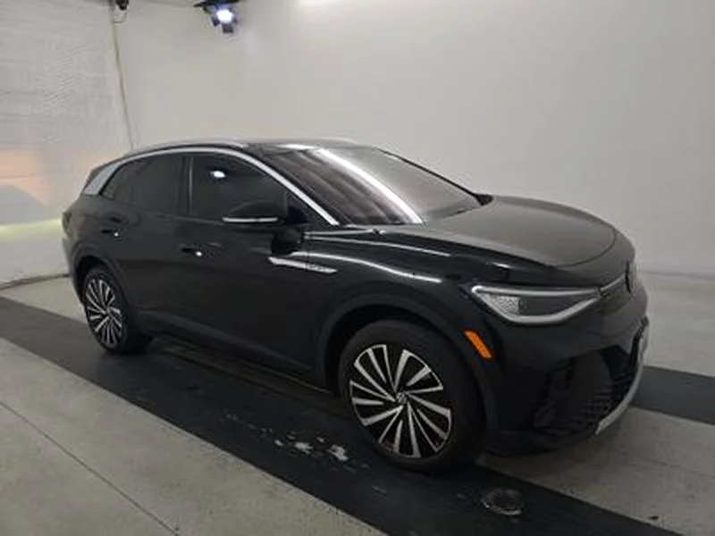 Used 2023 Black Volkswagen Pro S Plus image 3