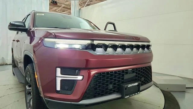 New 2026 Velvet Red Pearlcoat (DISC) Jeep Limited Altitude image 16