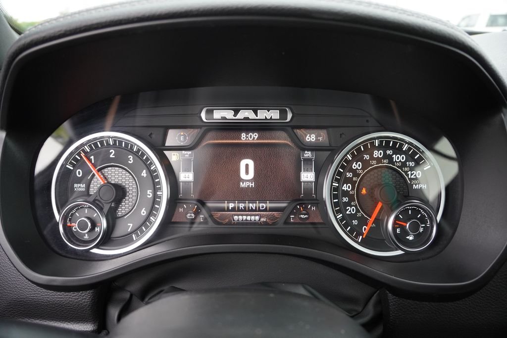 Used 2023 Silver Ram Laramie image 35