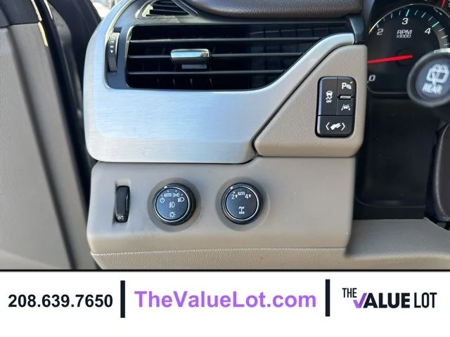 Used 2019 Silver GMC SLT image 29