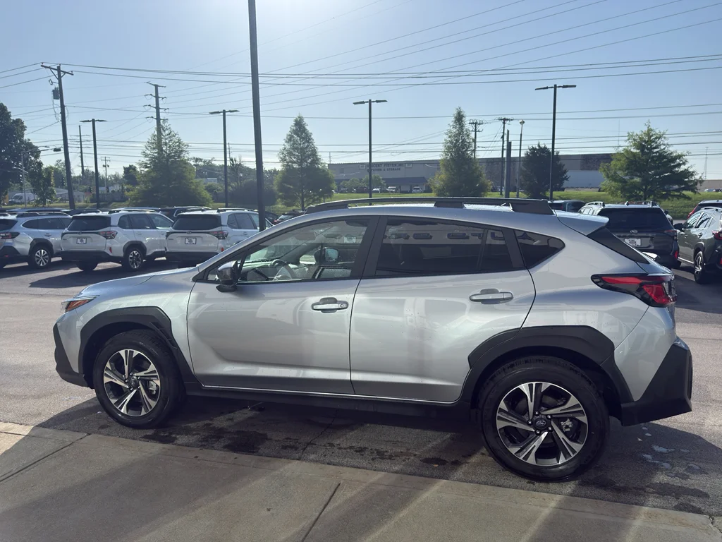 Used 2026 ICE SILVER METALLIC Subaru Premium image 6