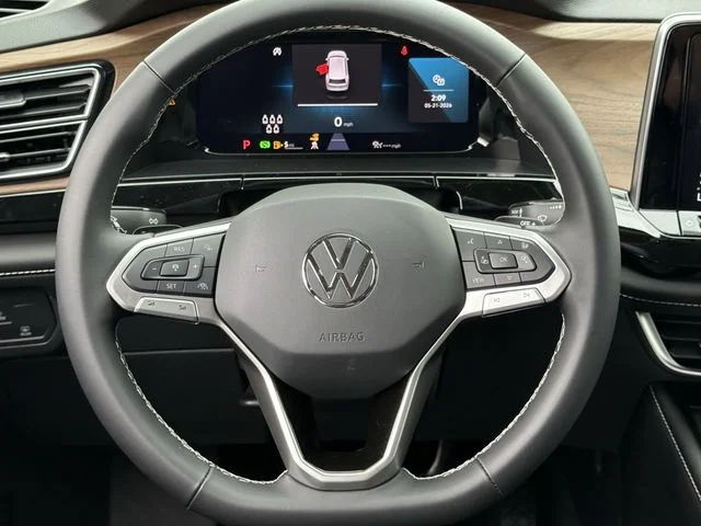 New 2026 Black Volkswagen 2.0T SE w/Technology image 9