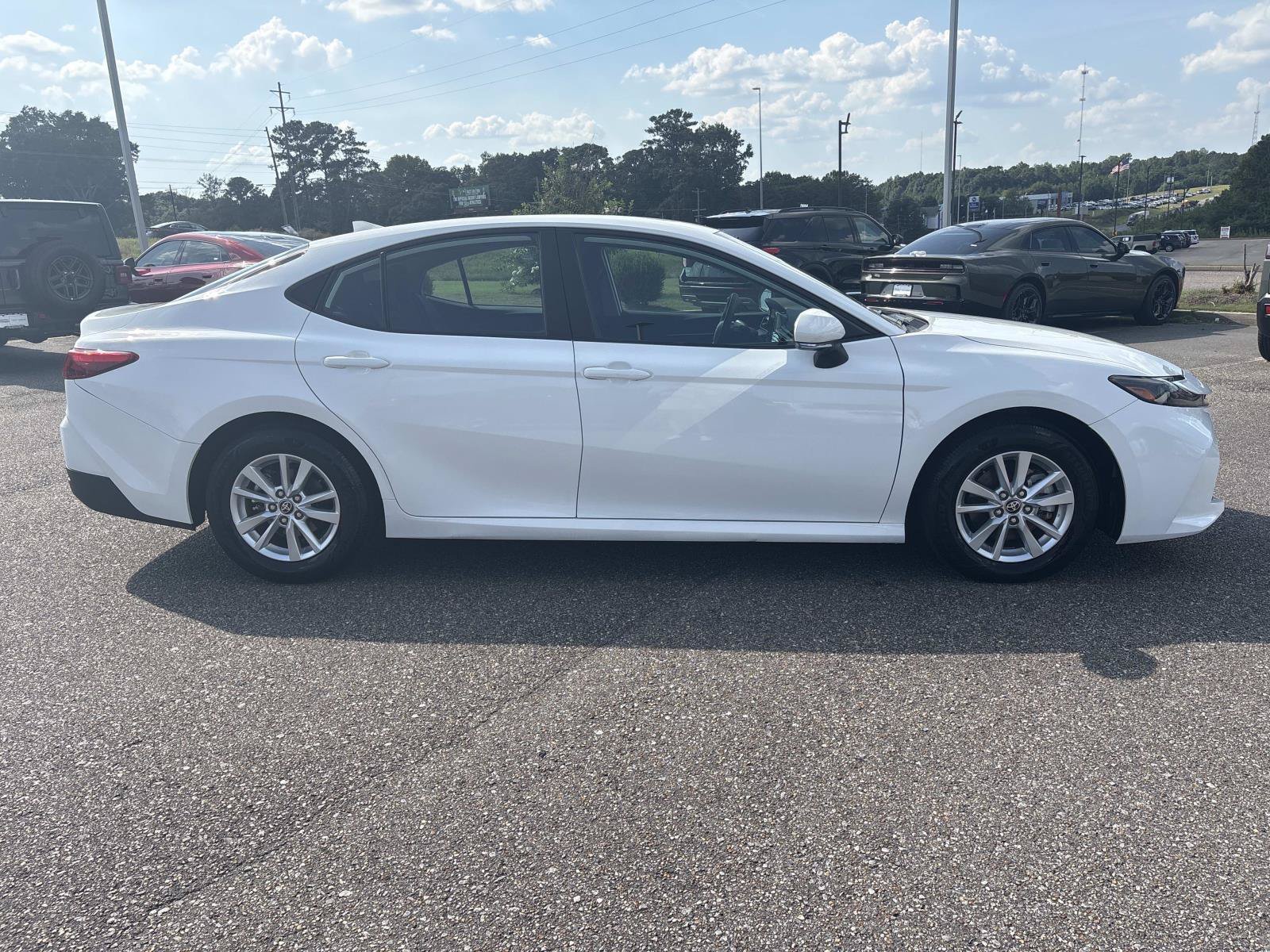 Used 2025 White Toyota LE image 4