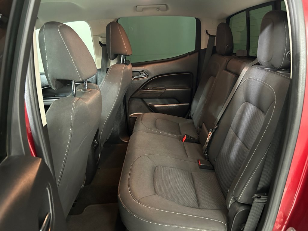 Used 2018 Red Chevrolet LT image 19