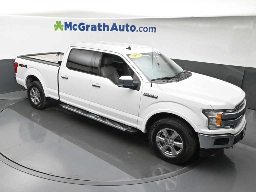 Used 2019 White Ford Lariat image 3