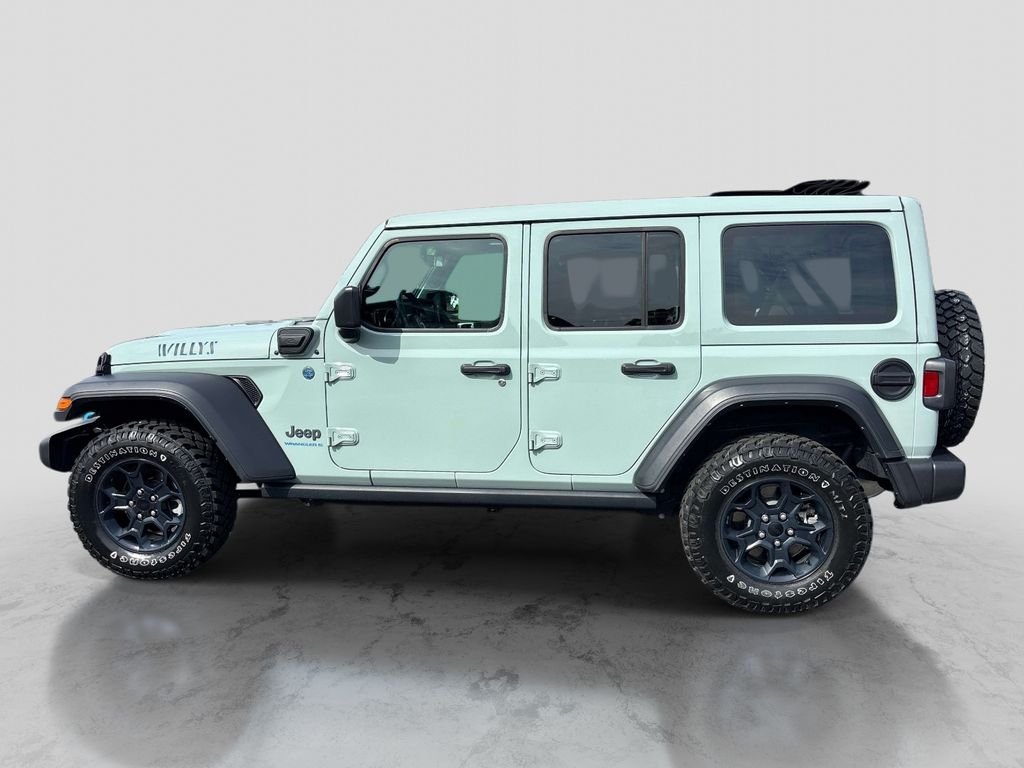 Used 2023  Jeep Willys 4xe image 2