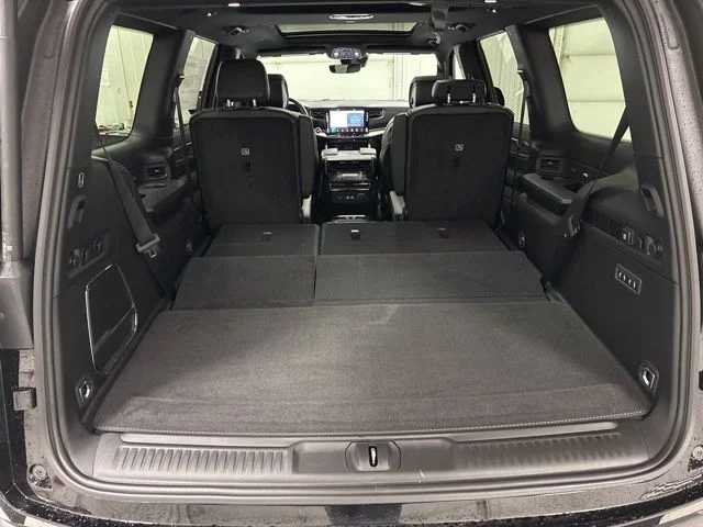New 2026 High Gloss Black Exterior Paint Jeep Limited Altitude image 40