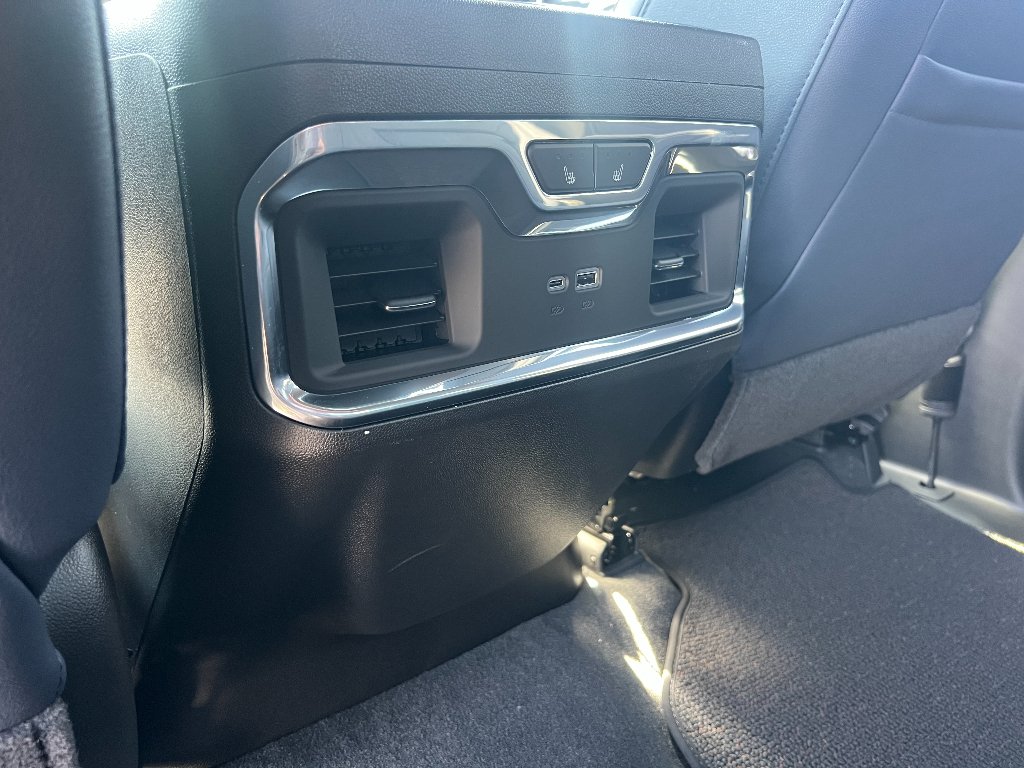 2025 Chevrolet Silverado 2500 HD High Country - Photo 21