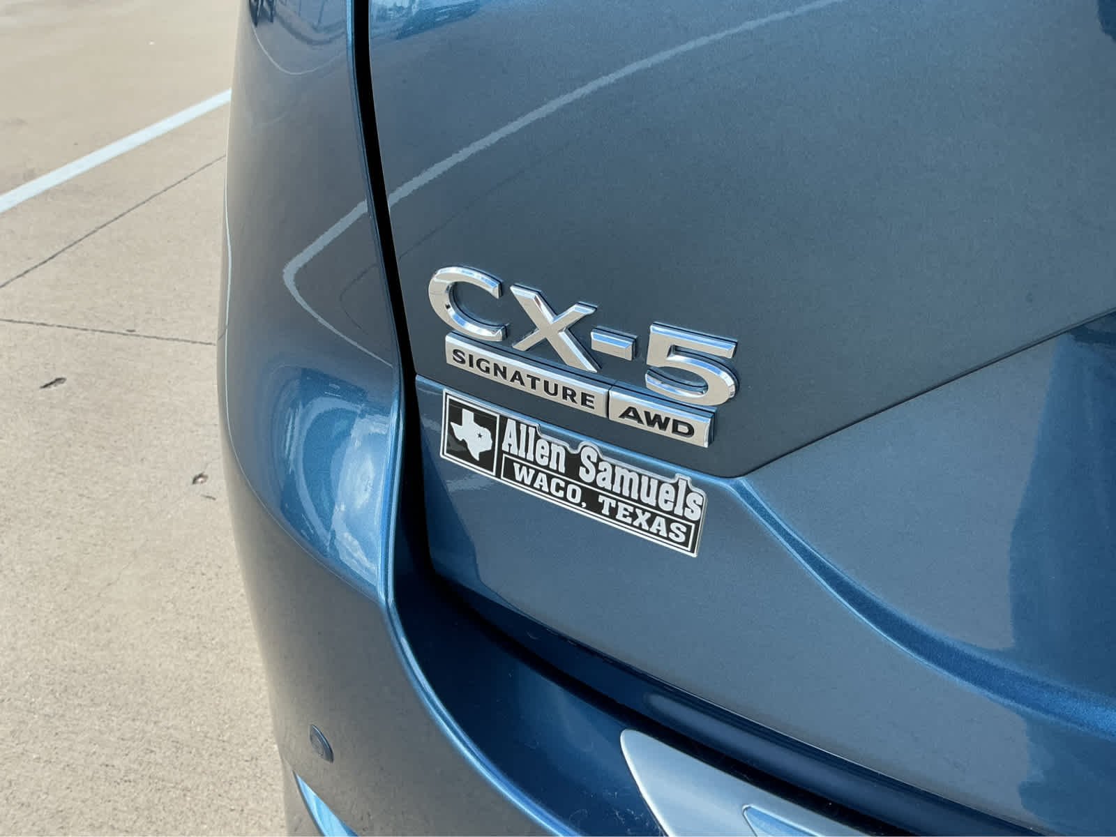 Used 2024 Eternal Blue Mica Mazda 2.5 Turbo Signature image 9