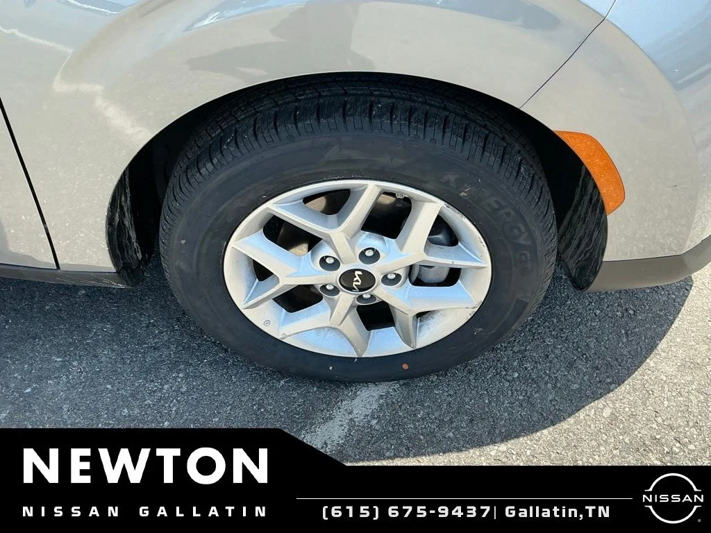 Used 2025 Steel Gray Kia LX image 13