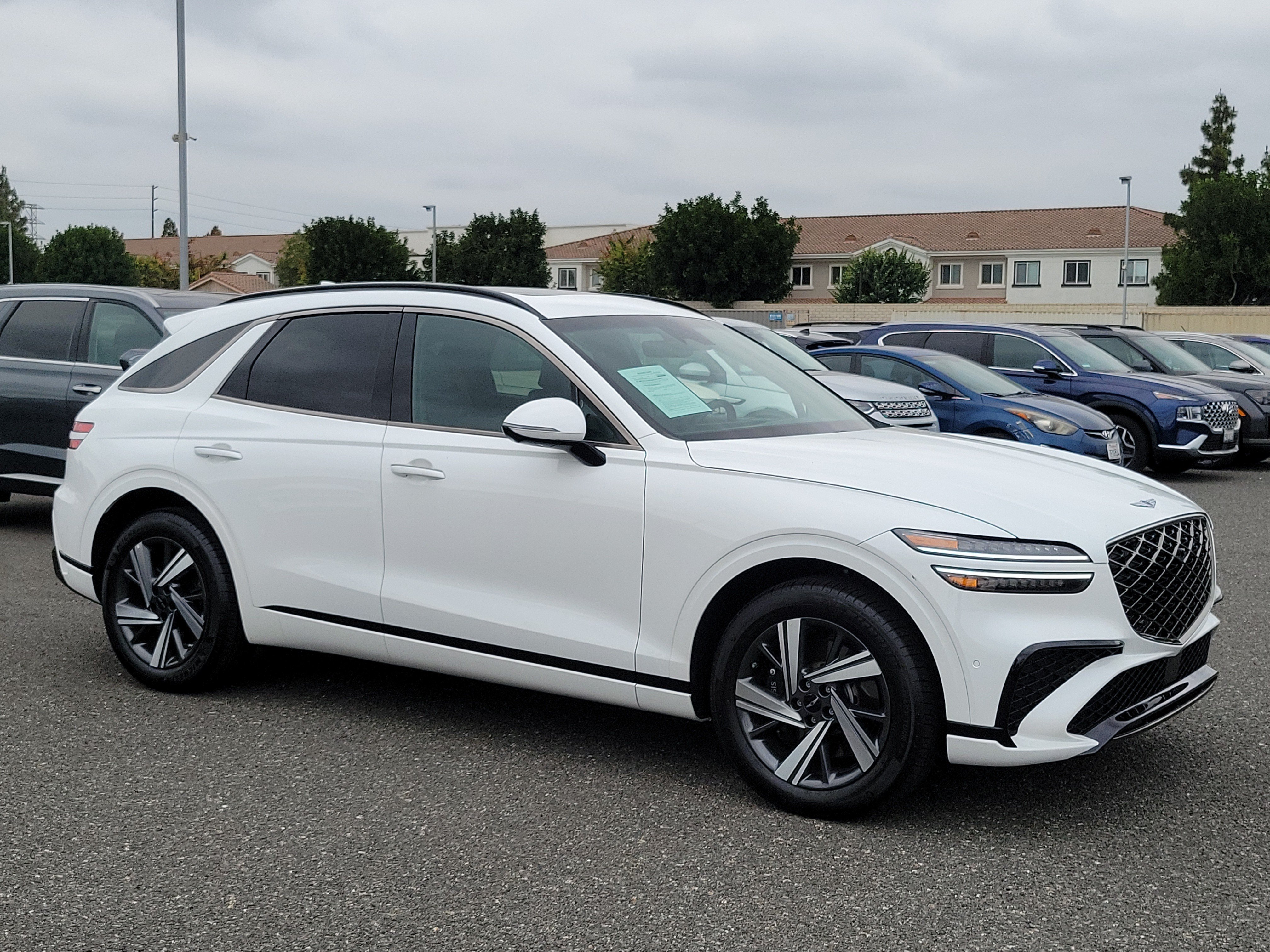 Certified Used 2026 Uyuni White Genesis 3.5T Sport Advanced image 26
