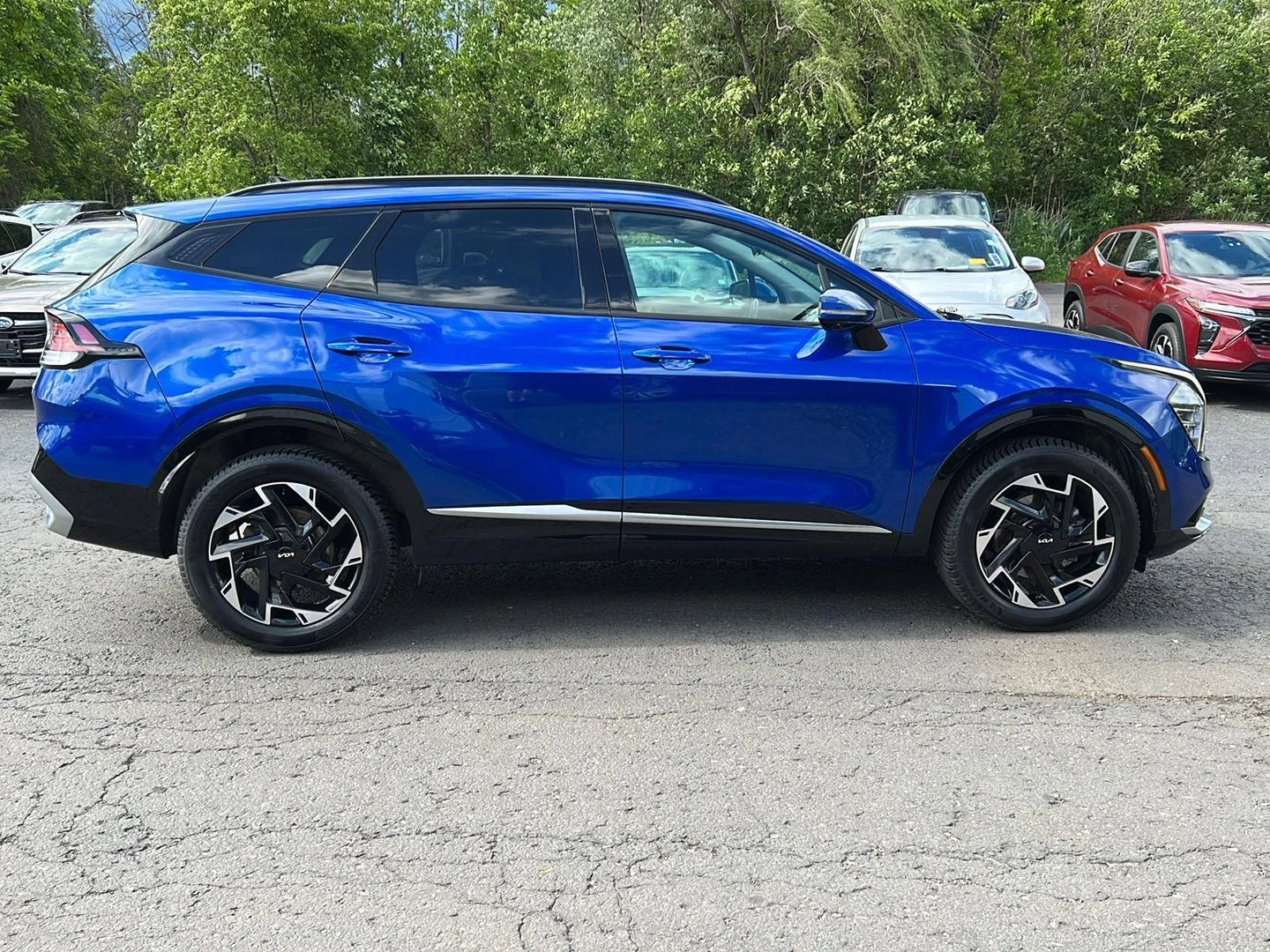 Used 2023 Sapphire Blue Kia SX-Prestige image 22