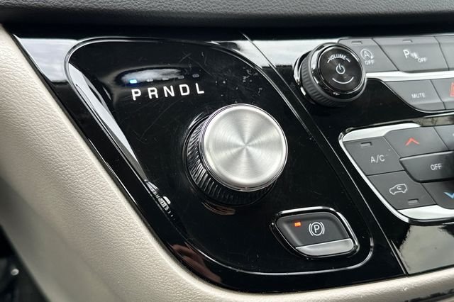 Certified Used 2024 Silver Chrysler Touring L image 5