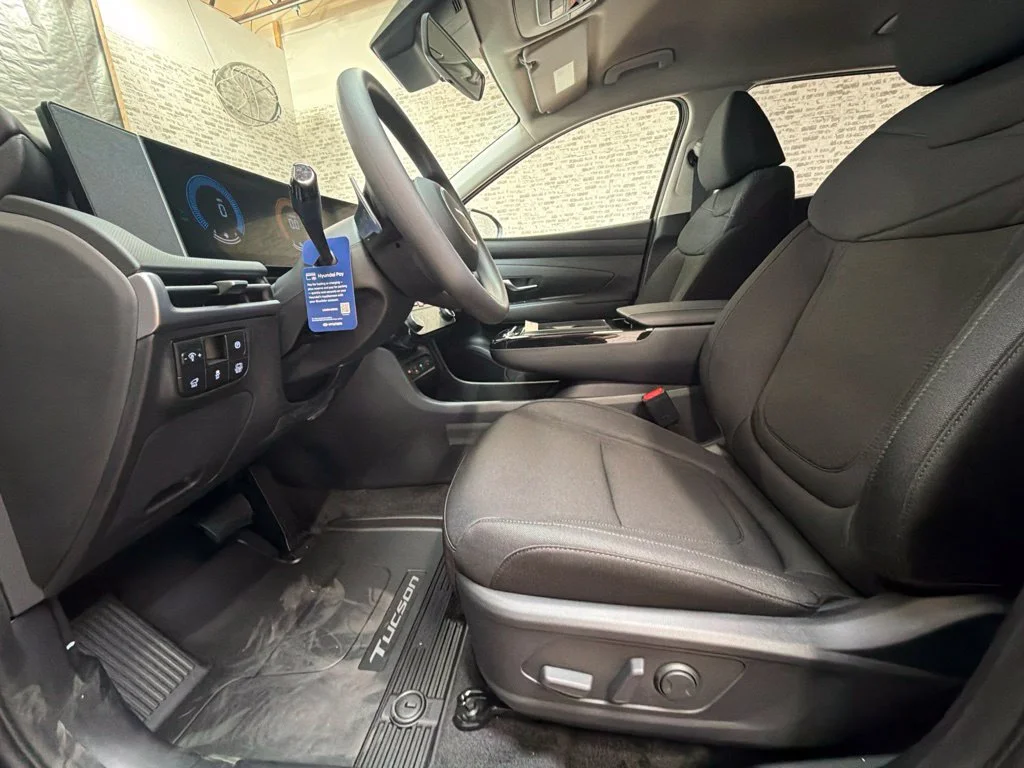 New 2026 Amazon Gray Hyundai SEL image 24