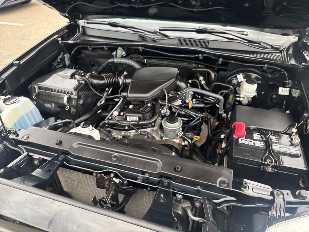 New 2019 Black Toyota SR image 44