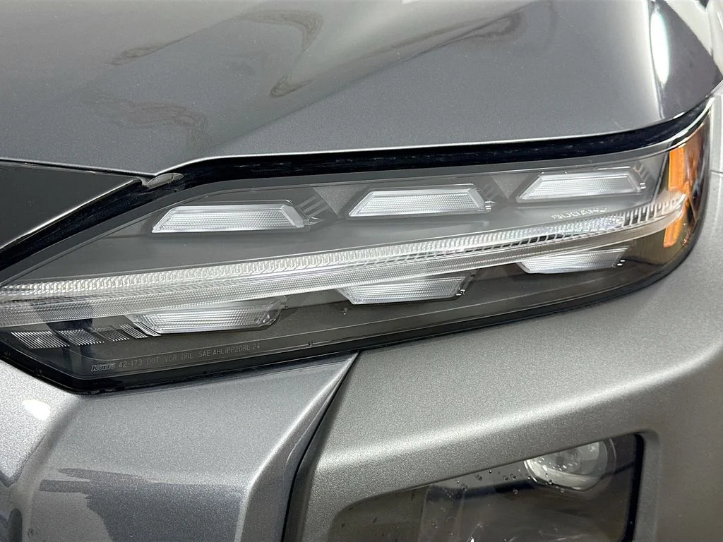 Used 2026 Gray Subaru Premium image 38