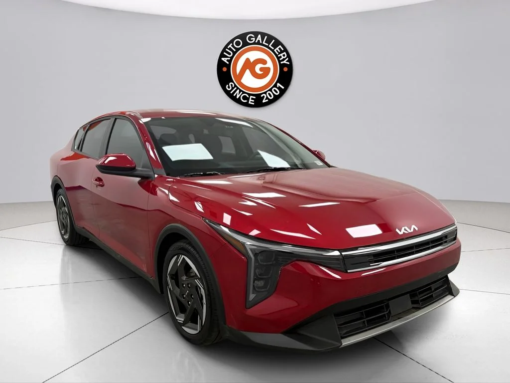 2025 Kia K4 EX AT's photo