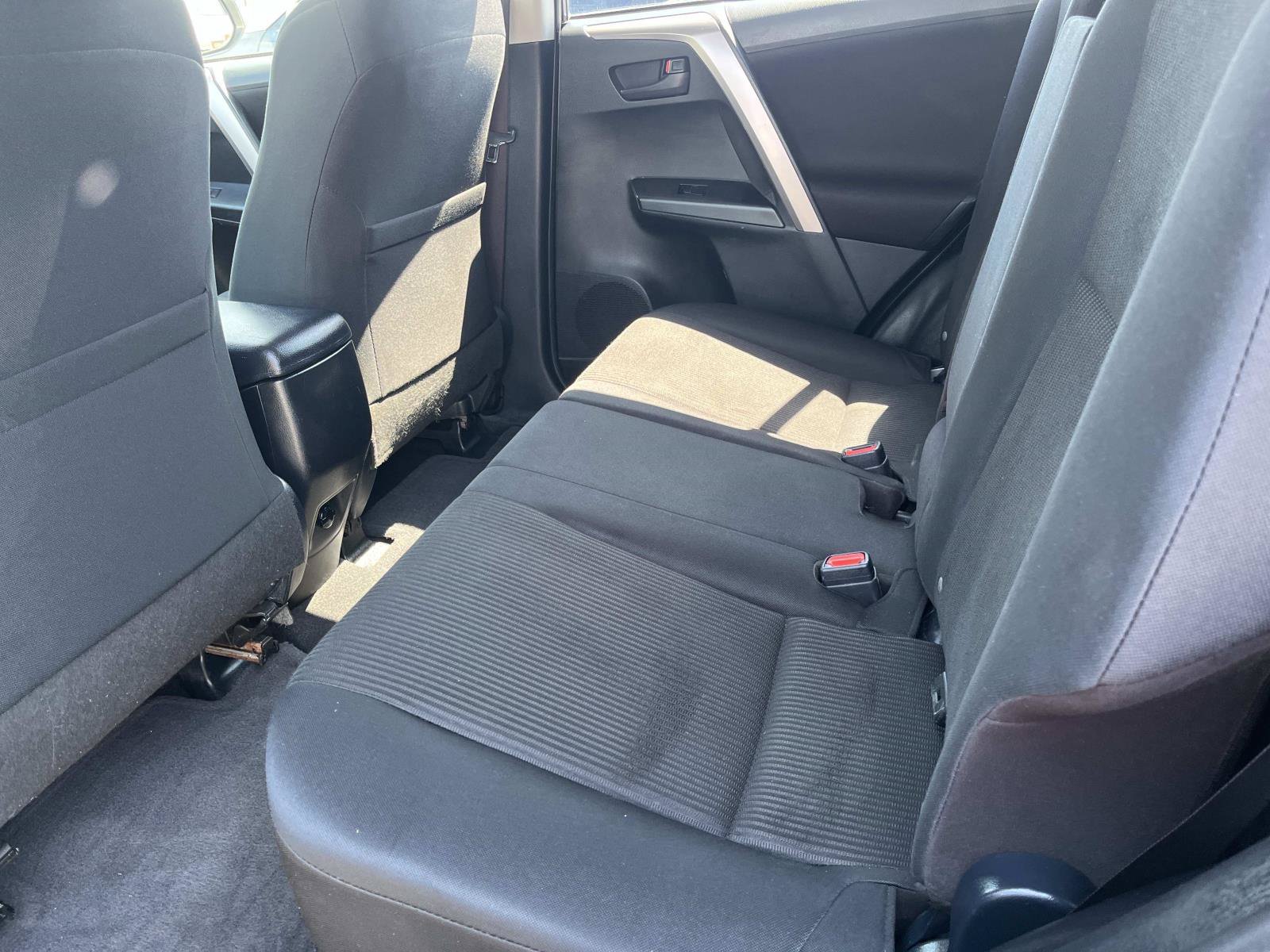Used 2016 Magnetic Gray Metallic Toyota LE image 19