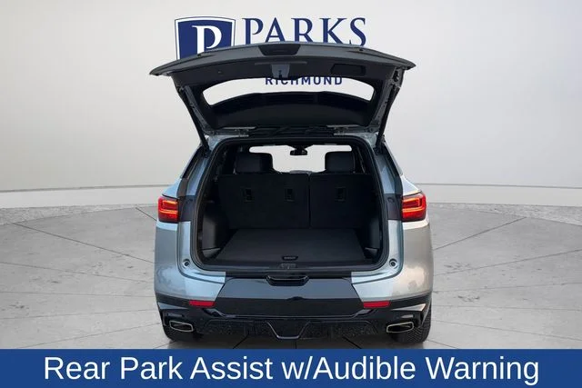 Used 2023 Gray Chevrolet RS image 19