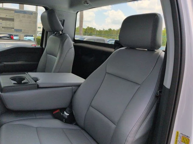 New 2026 Oxford White Ford F-250® XL image 16