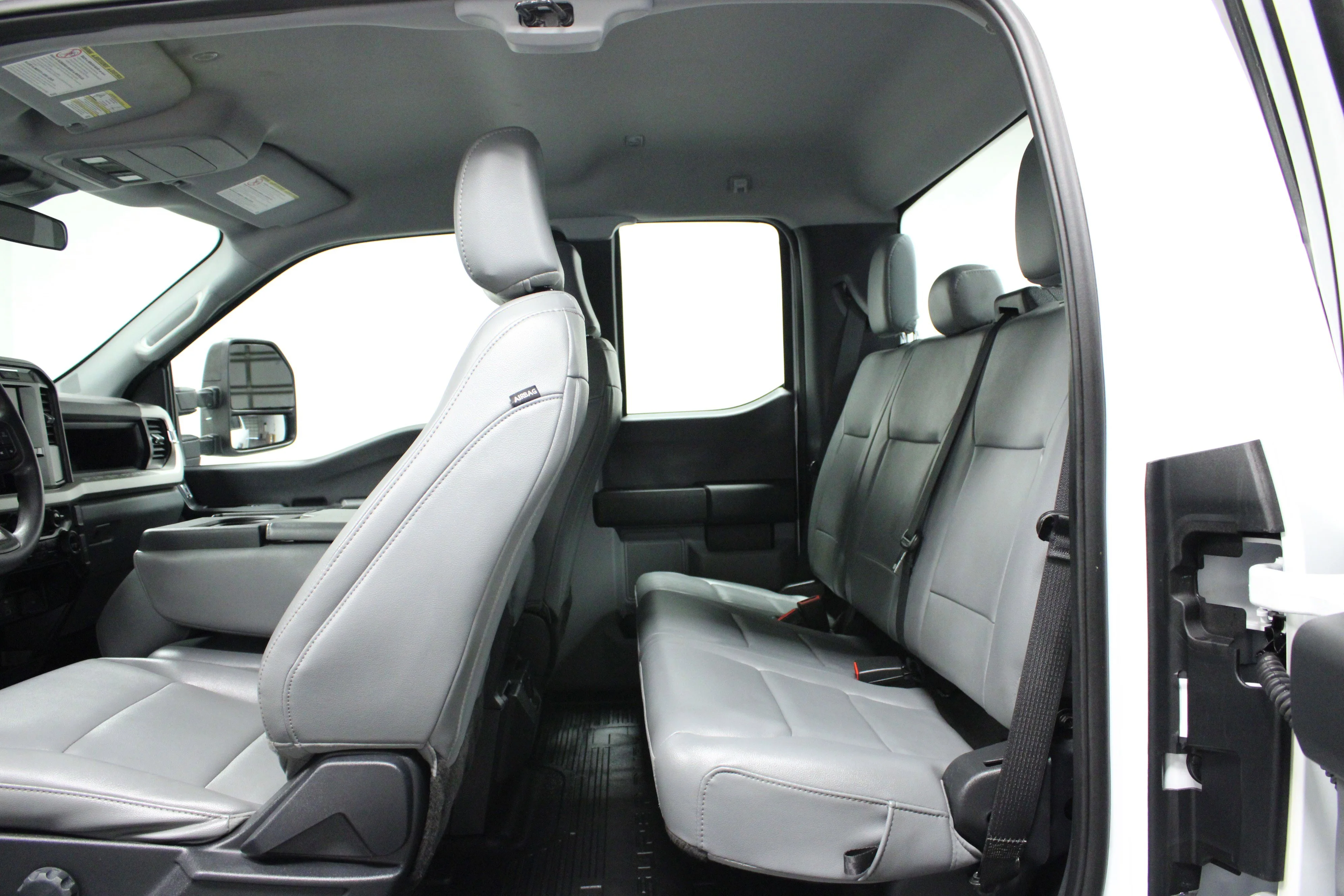 Used 2024 Oxford White Ford XL image 13