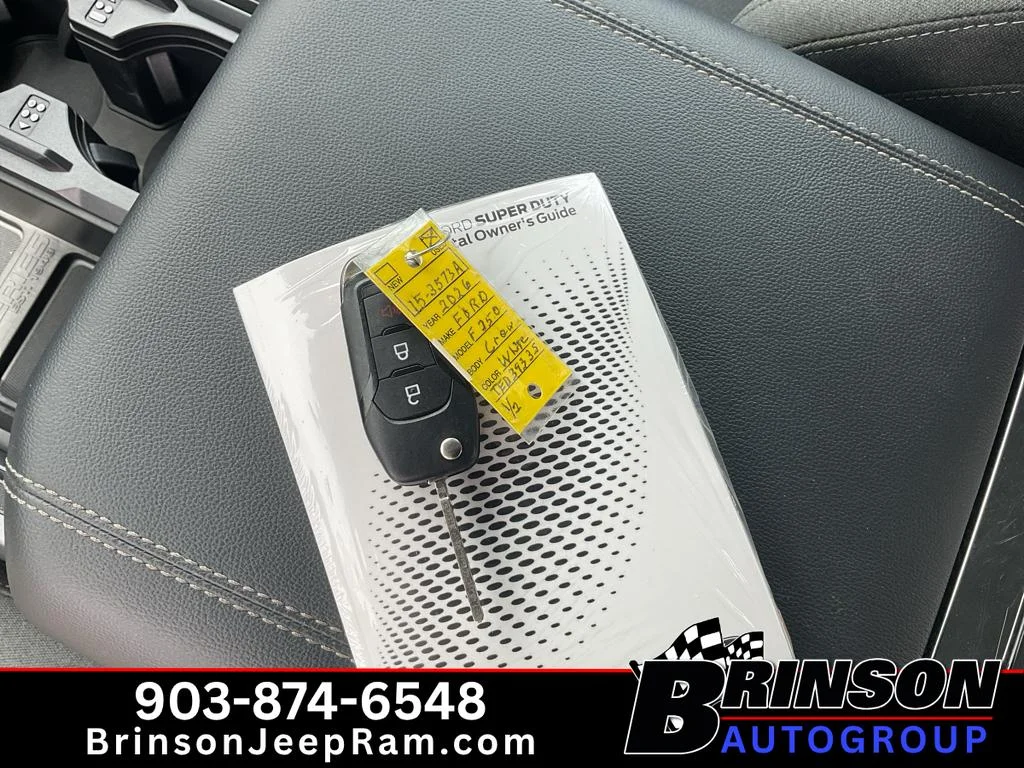 Used 2026 OXFORD WHITE Ford XLT image 32
