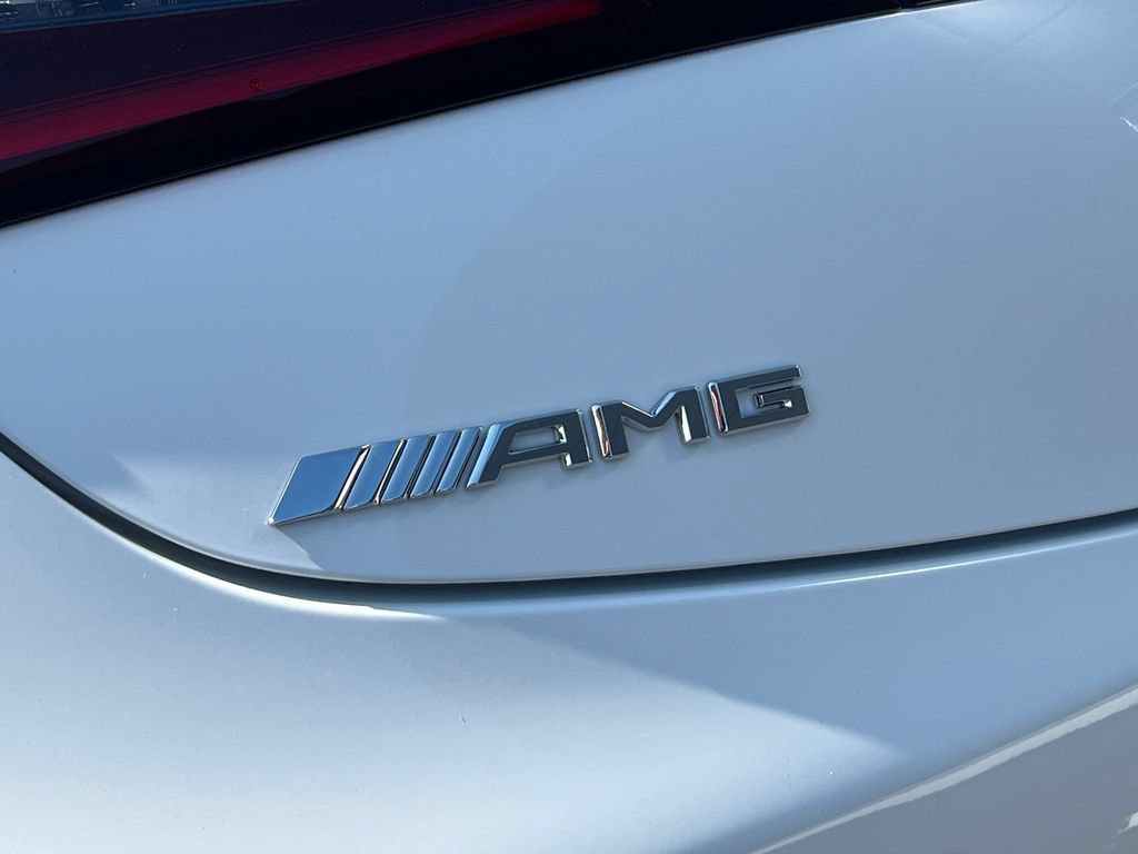 New 2026 MANUFAKTUR Moonlight White Metallic Mercedes-Benz AMG® CLE 53 4MATIC+ Coupe image 65