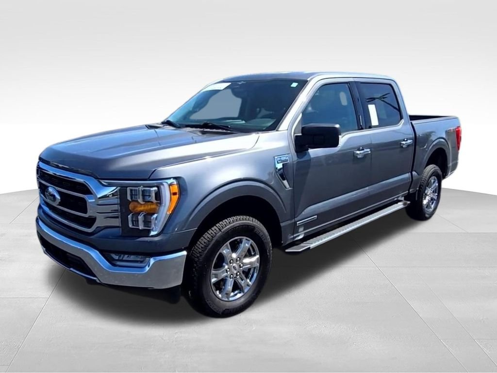 Used 2023 Gray Ford XLT image 4