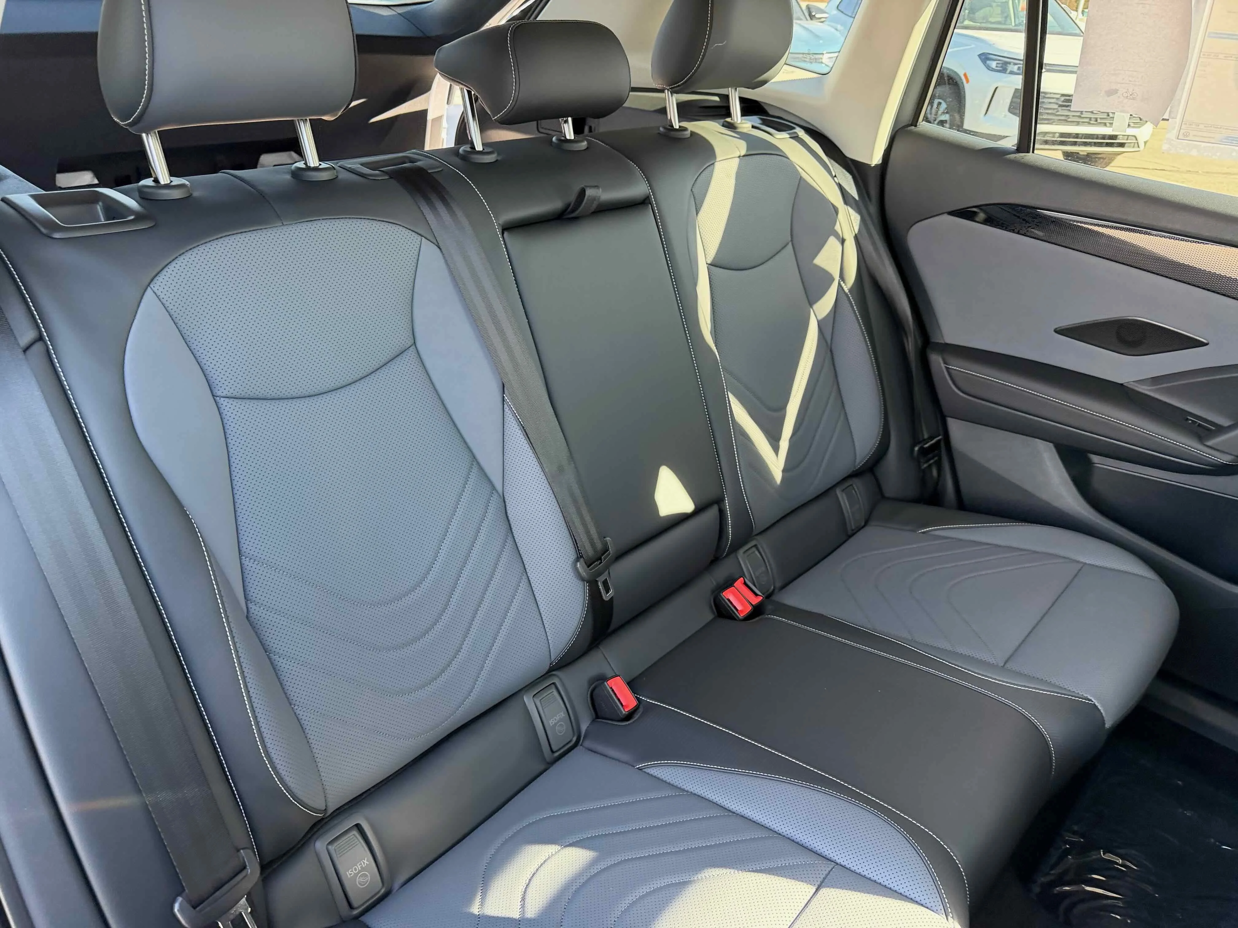 New 2026 Silver Volkswagen SE image 30