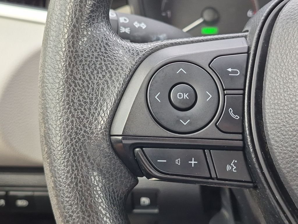 Used 2023 White Toyota LE image 22