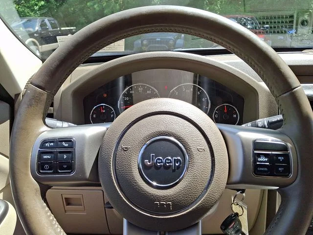Used 2011 Red Jeep Limited image 21