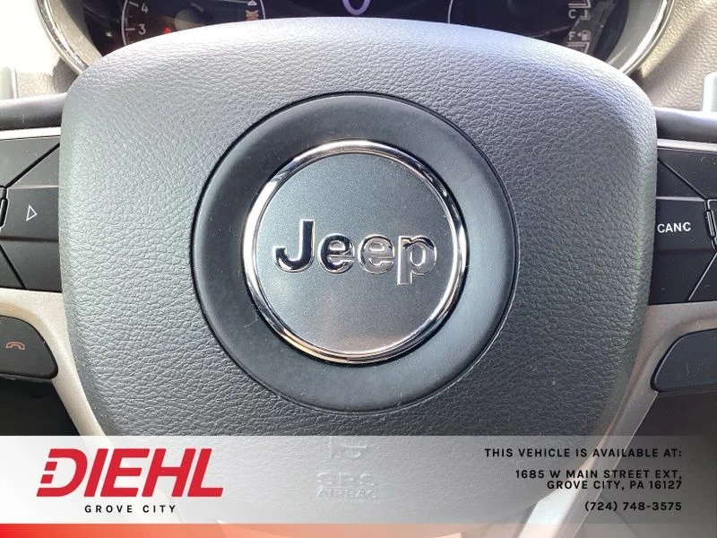 Used 2019 Gray Jeep Trailhawk image 35