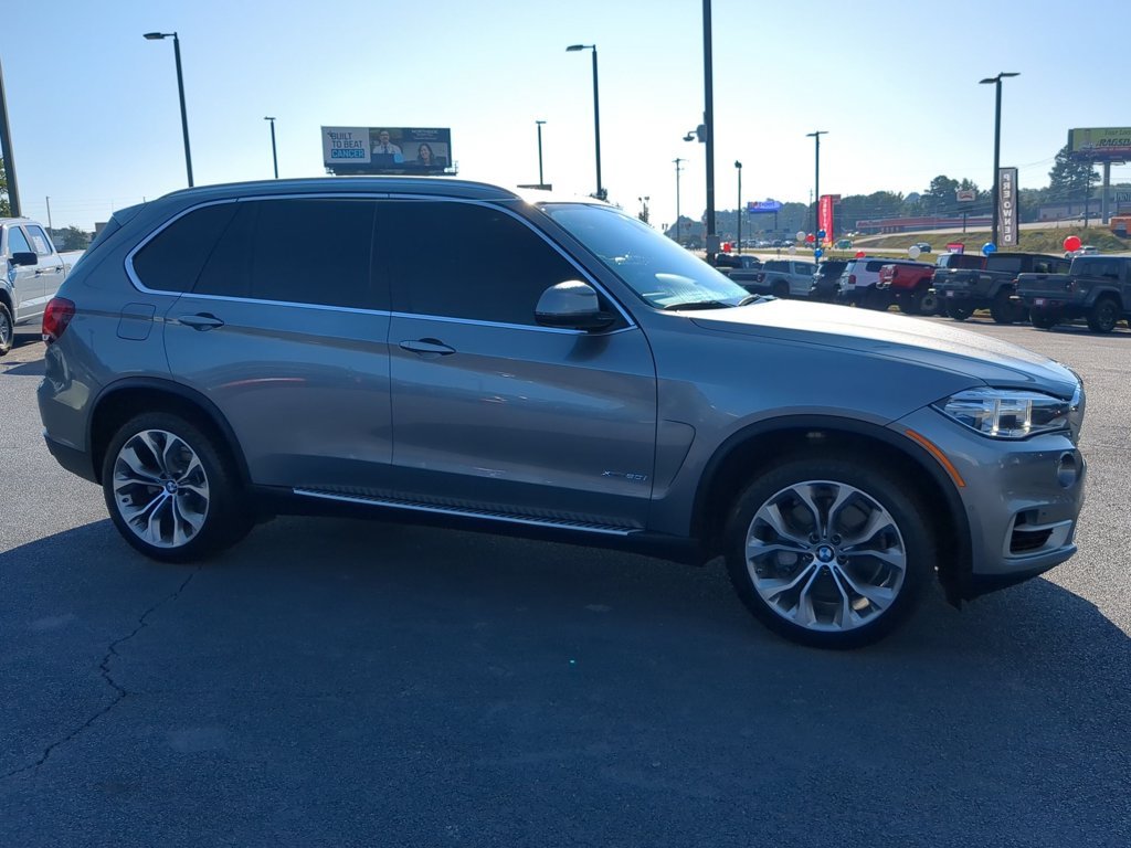 Used 2018 Silver BMW xDrive50i image 3