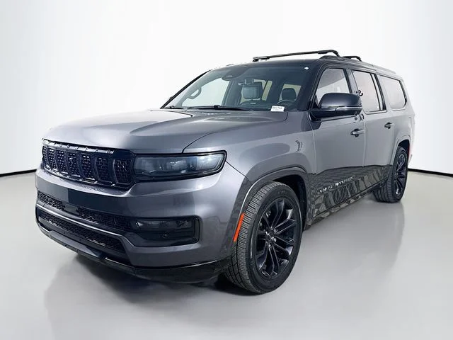 Used 2023 Gray Jeep Series III image 3