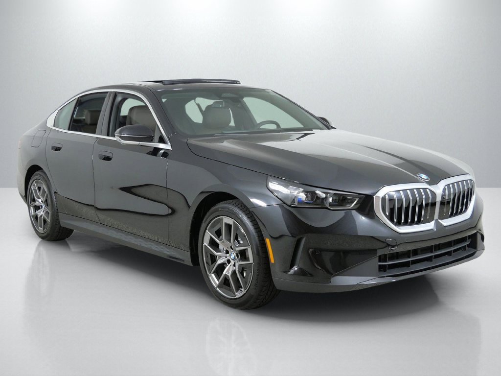New 2027 Black Sapphire Metallic BMW 530i xDrive image 7