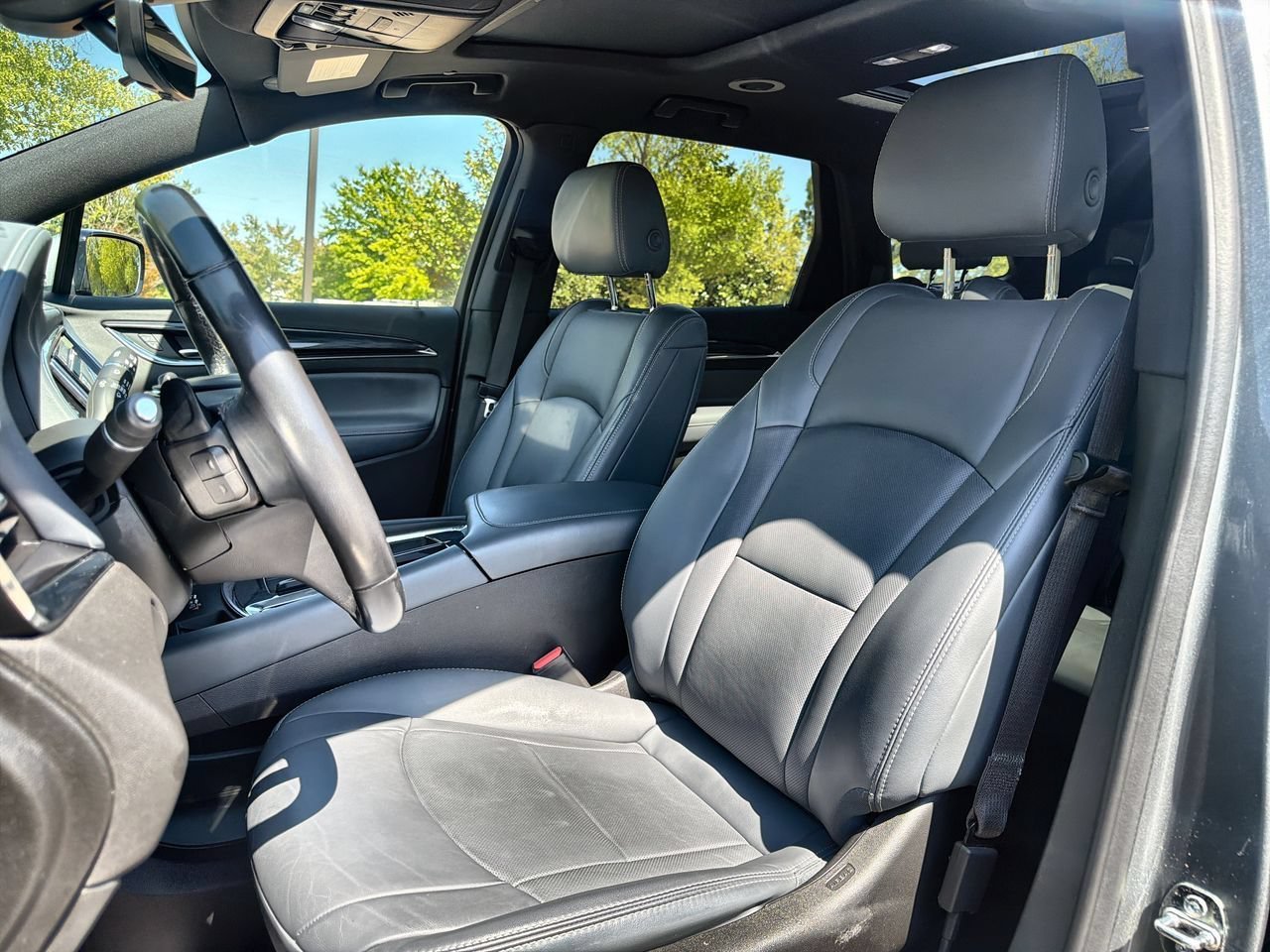 Used 2023 Includes Pitch Dark Night lower exterior accent color.) Buick Essence image 16