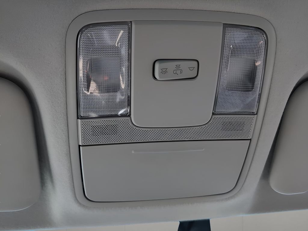 Used 2023 Gray Kia LXS image 21