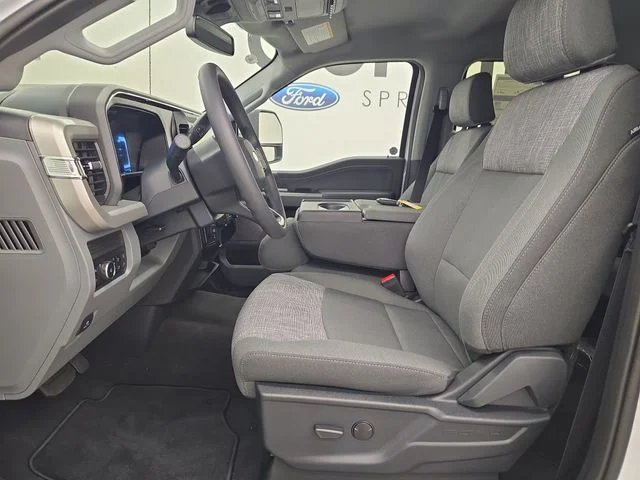 New 2026 Oxford White Ford F-350® XLT image 23