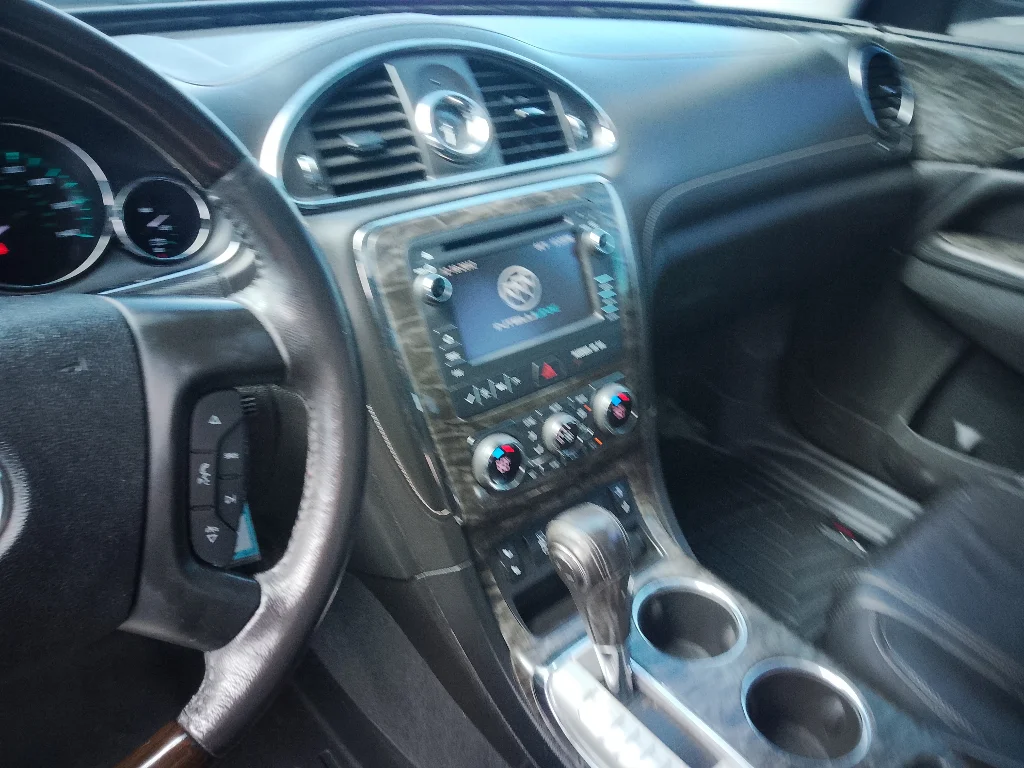 Used 2014 Iridium Metallic Buick Leather image 20