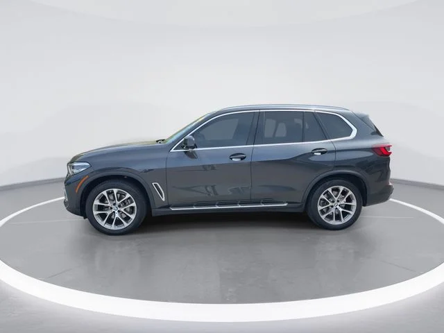 Used 2023 Gray BMW xDrive40i image 5