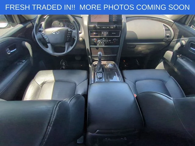 Used 2023 White INFINITI LUXE image 34