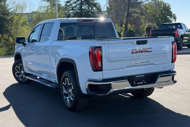 New 2026 Glacier White Tricoat GMC SLT image 12