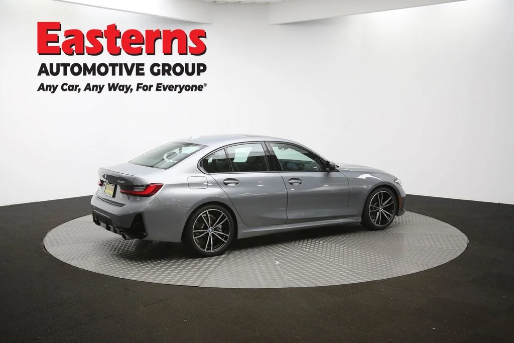 Used 2023 Gray BMW 330i image 42