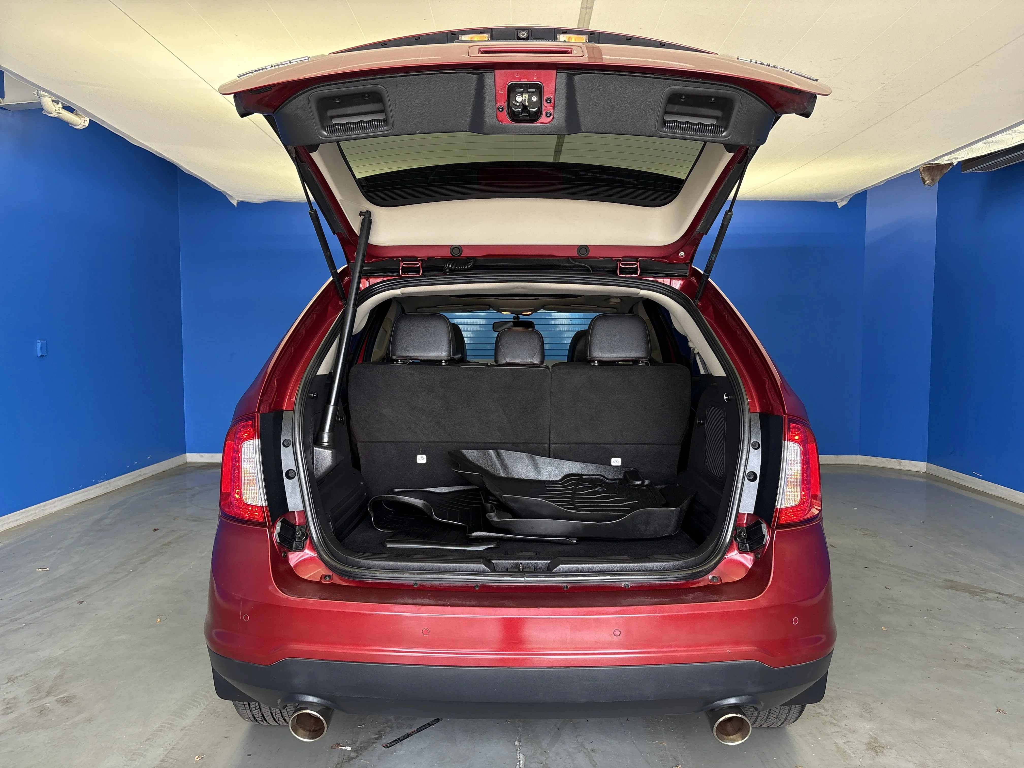 Used 2013 Ruby Red Metallic Ford Limited image 29