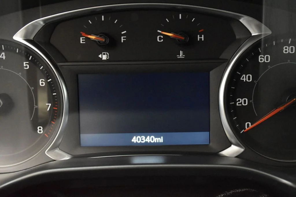Certified Used 2023 Silver GMC SLT image 8